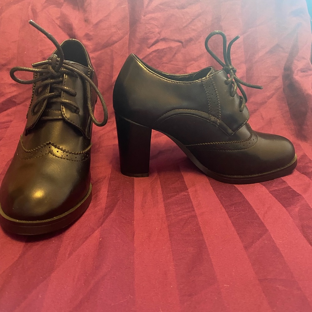 Black Oxfords w/ stacked heel